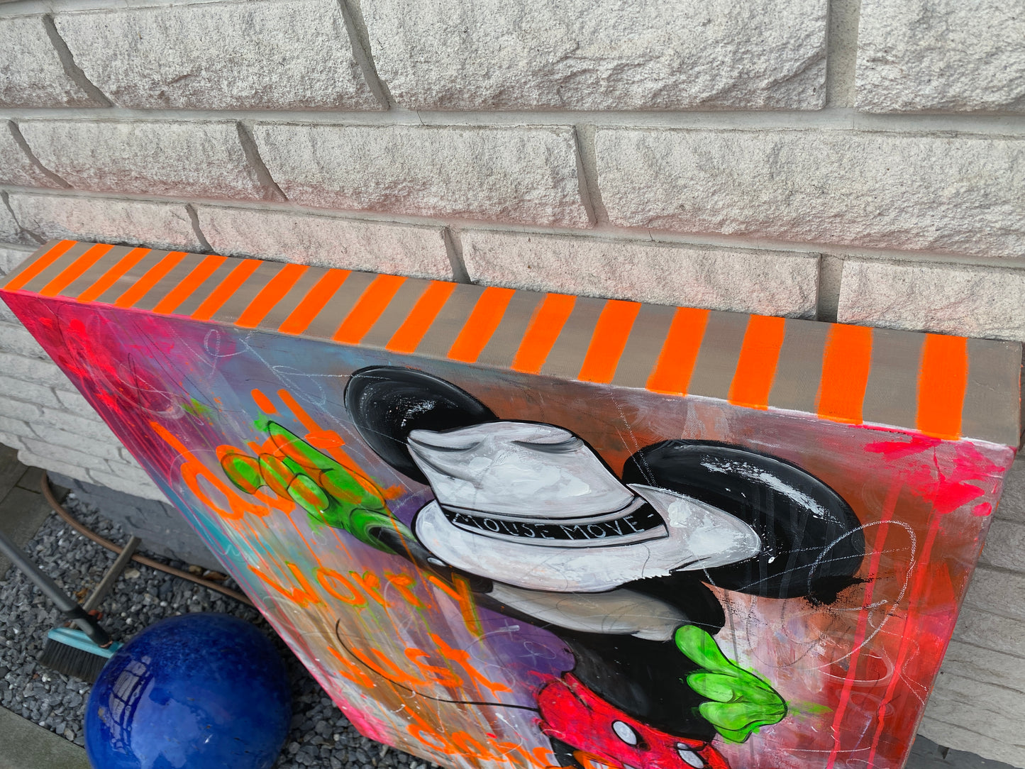 don`t worry - just dance